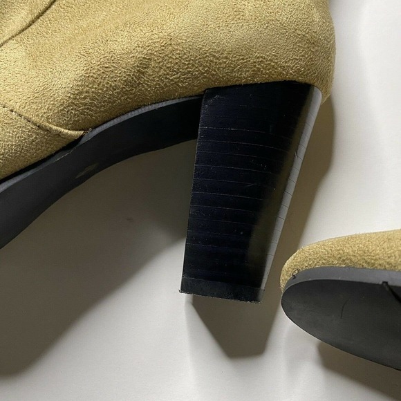 A.N.A A New Approach Tan Tall Faux Suede knee high boots Sz 8M - Picture 7 of 12